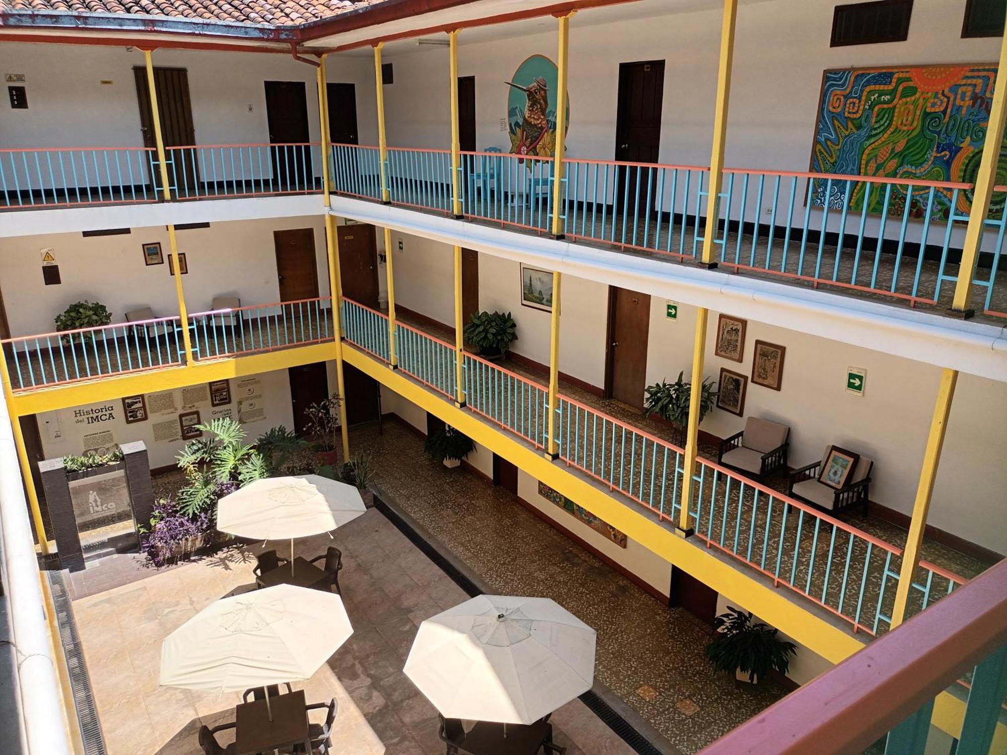 Imca Hotel Буга Экстерьер фото